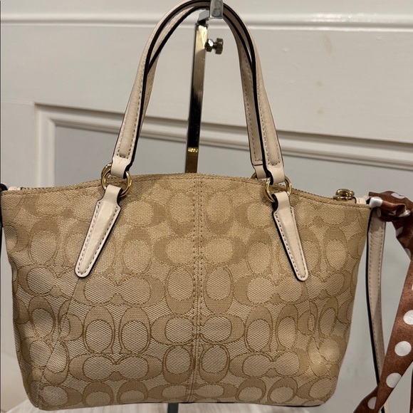 Coach Bag Kelsey Mini Cream Tan Satchel - Picture 7 of 17